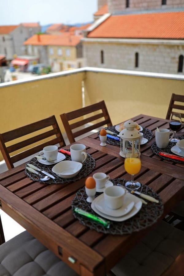 Luxury Apartment Rougemarin Pakoštane Exterior foto